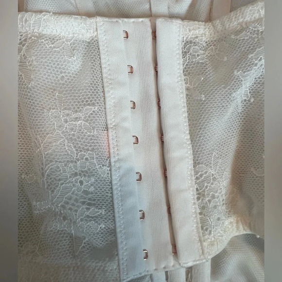 Victoria Secret Lace Crop Corset Top - Picture 5 of 5